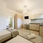 Sea Breeze Paros Iii Apartment *