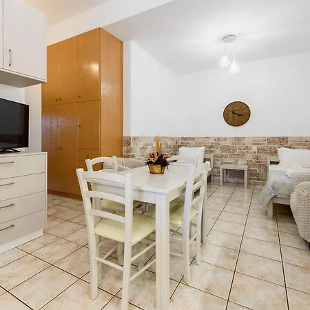 Sea Breeze Paros Iii * Алики